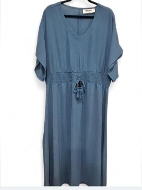 NWOT Inner Circle 1X Dusty Blue Smocked Waist Boho Midi Dress Plus Size